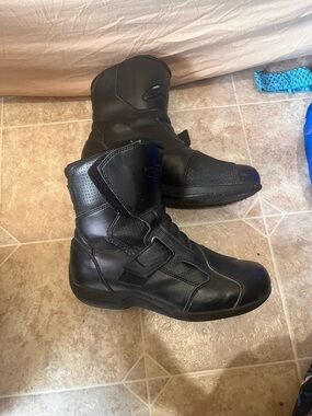 Alpinestars Rige waterproof motorcycle boots- Size US9